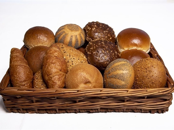 Croissants, zachte en krokante broodjes